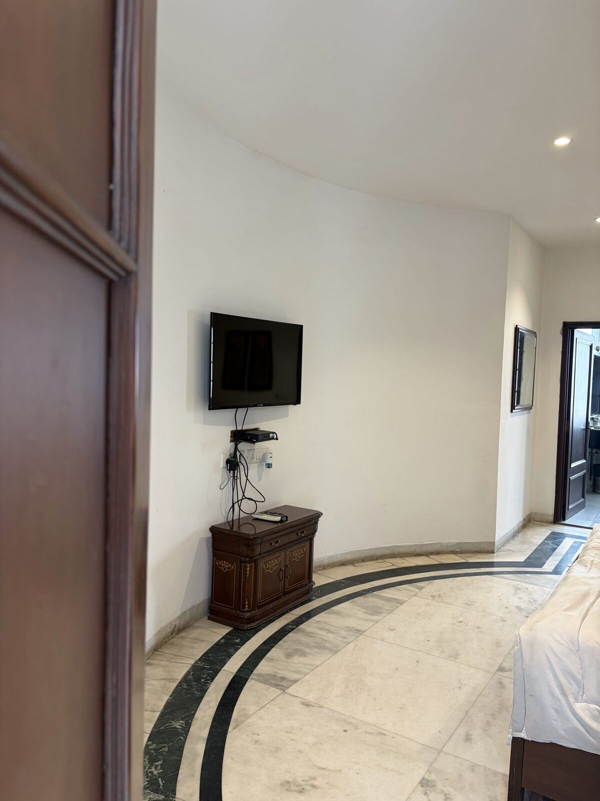 Bedroom 5 at House of Joy, photo 2