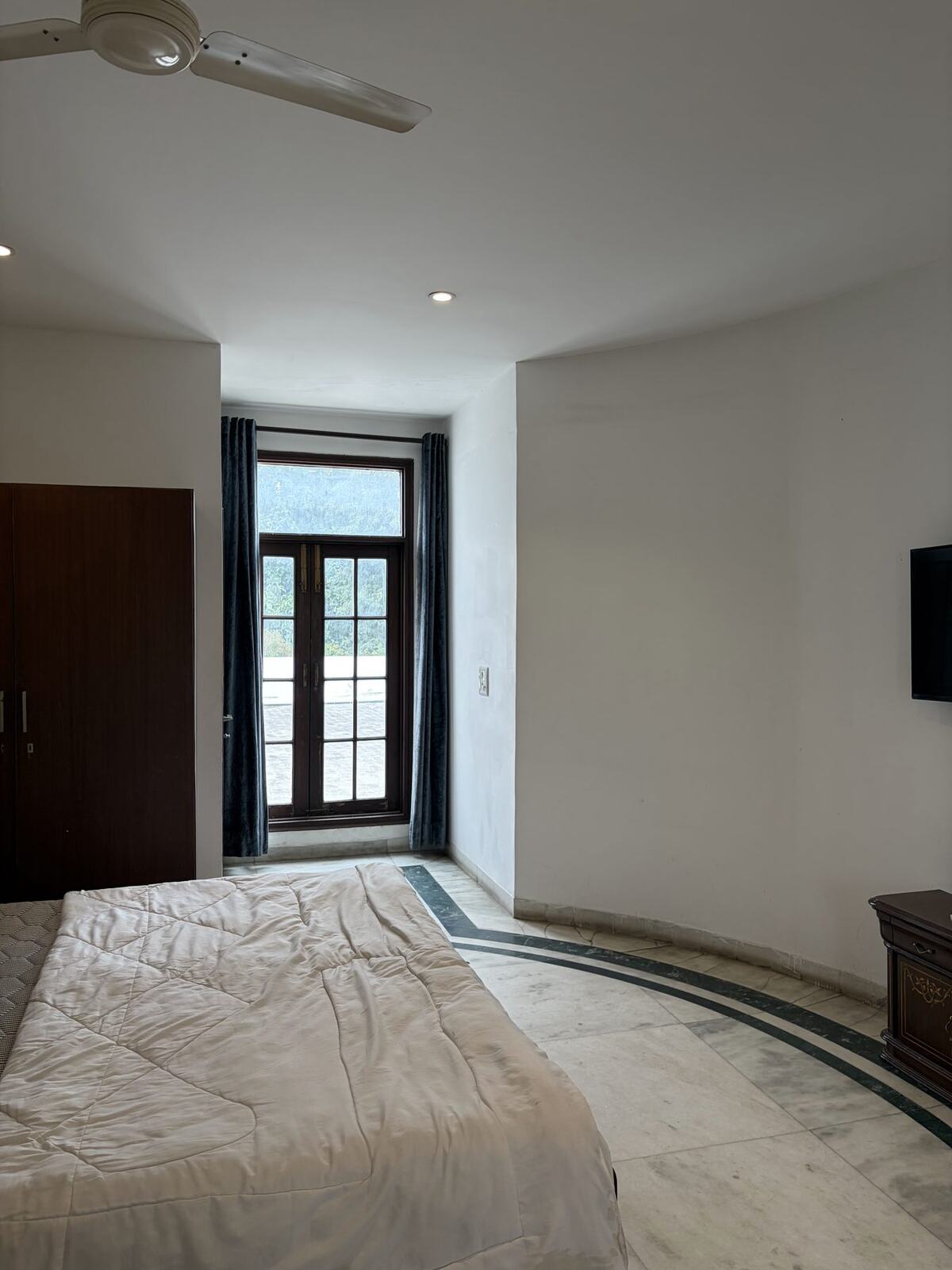 Bedroom 5 at House of Joy, photo 3